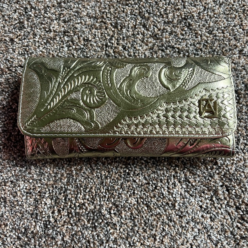 Elegant Gold Embossed Wallet
